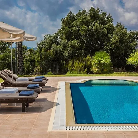 Athina Rose Villa